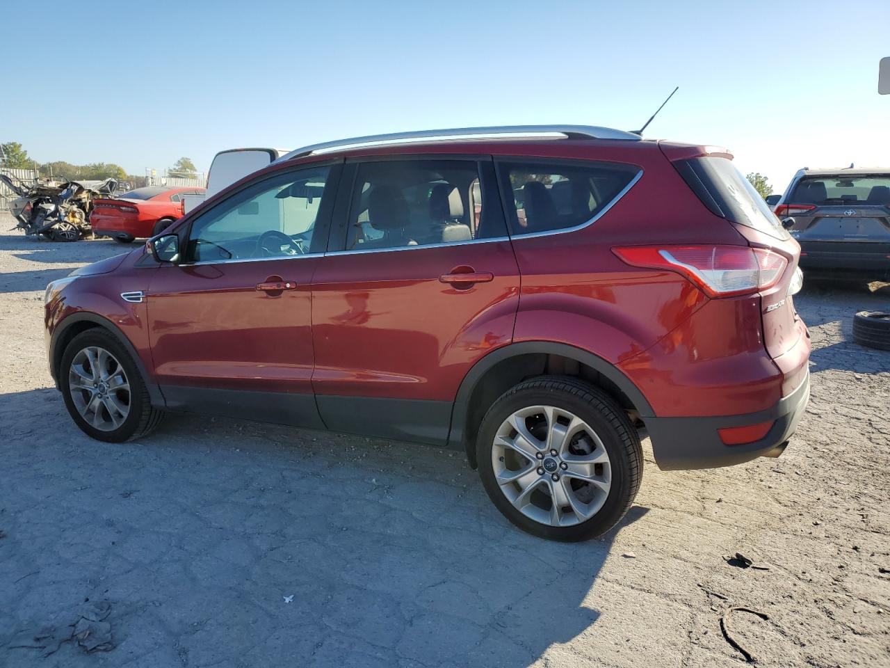 FORD ESCAPE TITANIUM