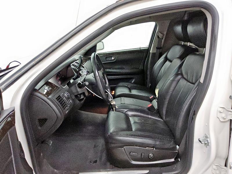 2011 CADILLAC PROFESSIONAL CHASSIS - 1GE7K9C65BU600027