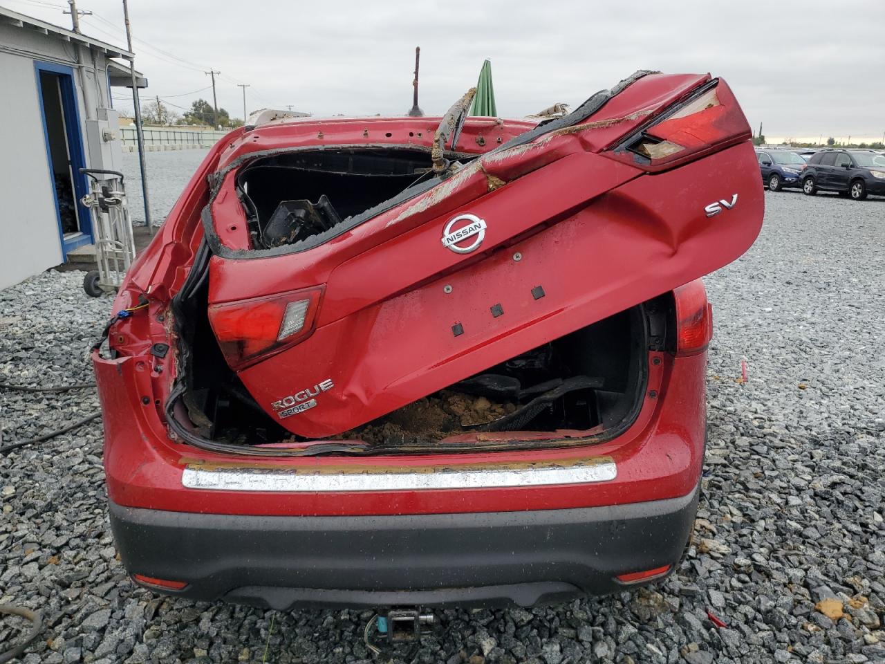 NISSAN ROGUE SPORT S