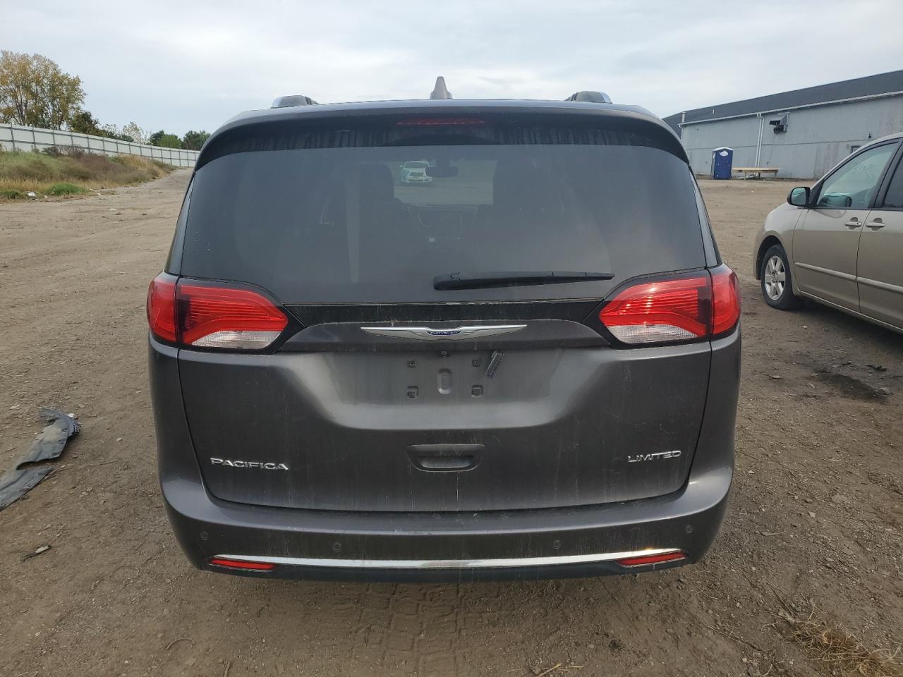 CHRYSLER PACIFICA LIMITED