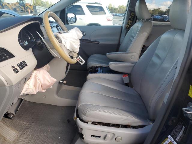 2011 TOYOTA SIENNA XLE - 5TDYK3DC3BS005700