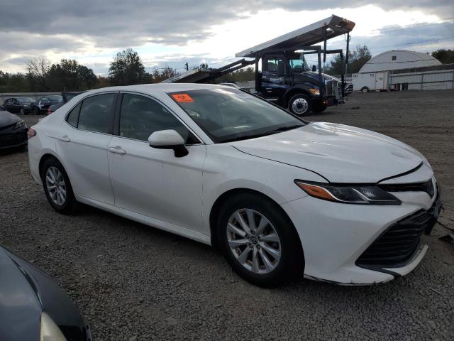 2018 TOYOTA CAMRY L JTNB11HK9J3022589