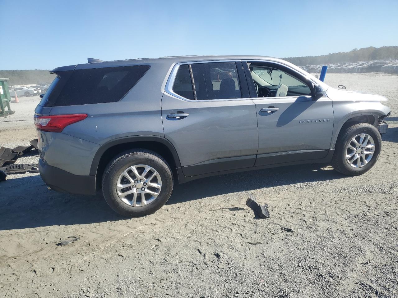 CHEVROLET TRAVERSE LS