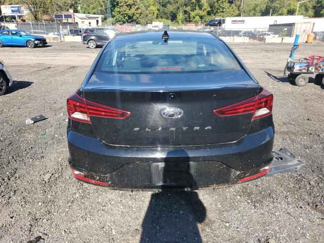 2019 HYUNDAI ELANTRA SE 5NPD84LF9KH416393