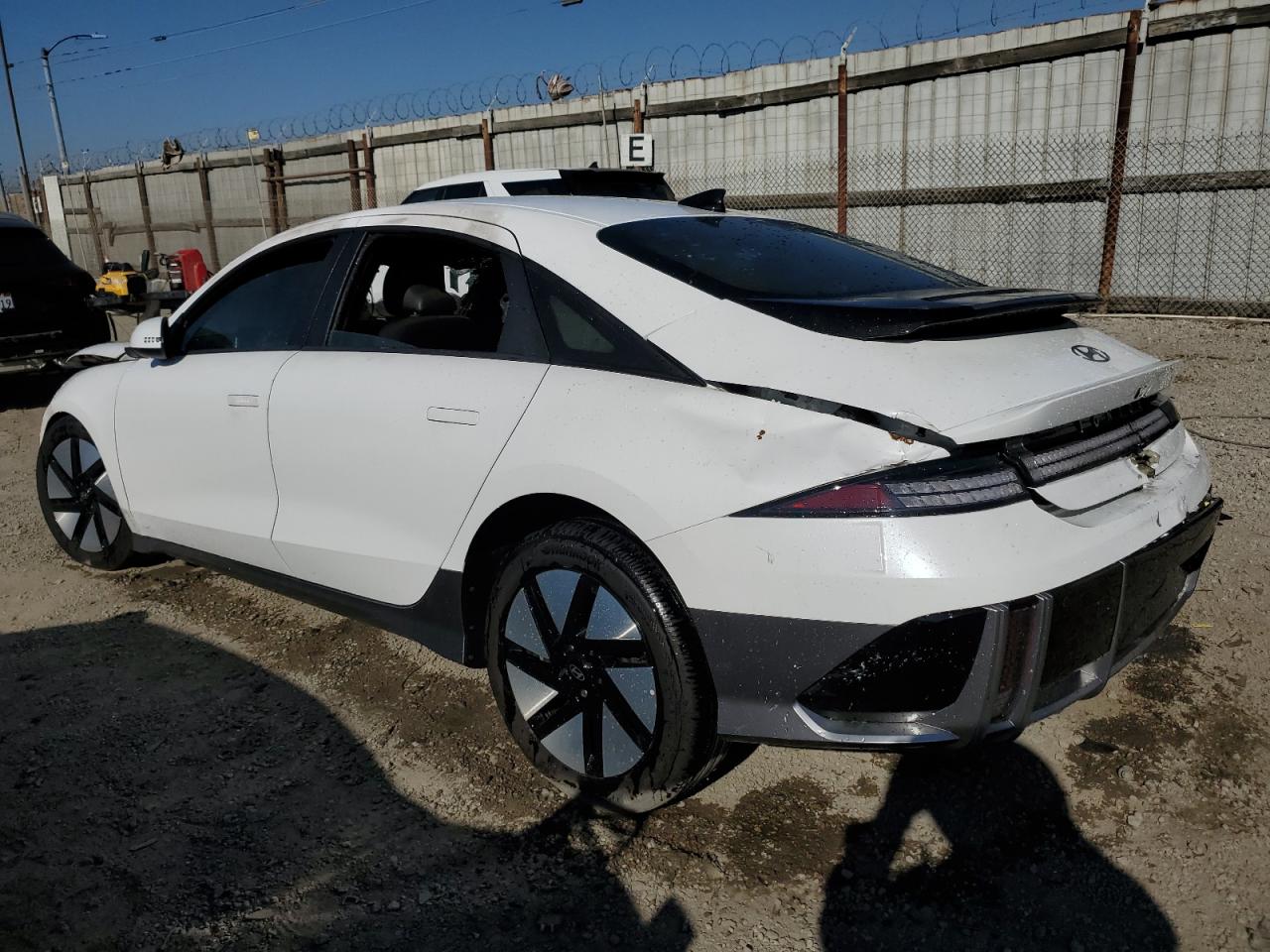 HYUNDAI IONIQ 6 SE STANDARD RANGE