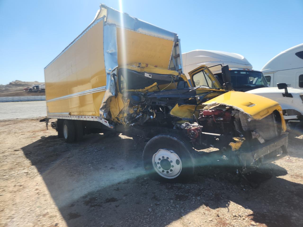 Lot #3292393311 2018 FREIGHTLINER M2
