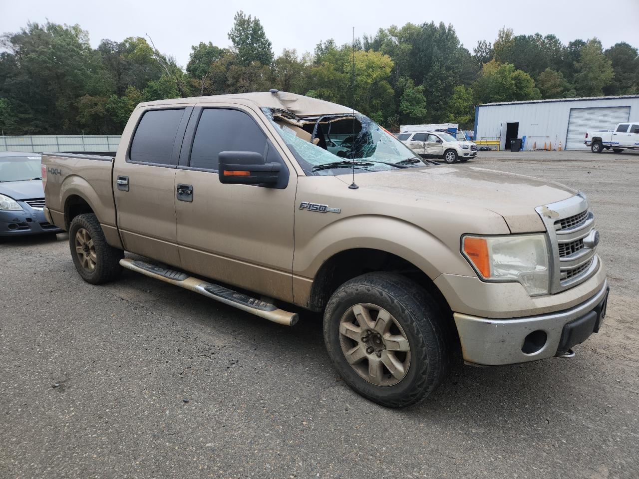 FORD F-150 SUPERCREW