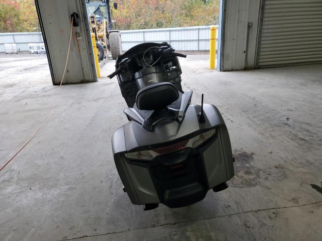 2015 HONDA GL1800 B JH2SC6814FK200044