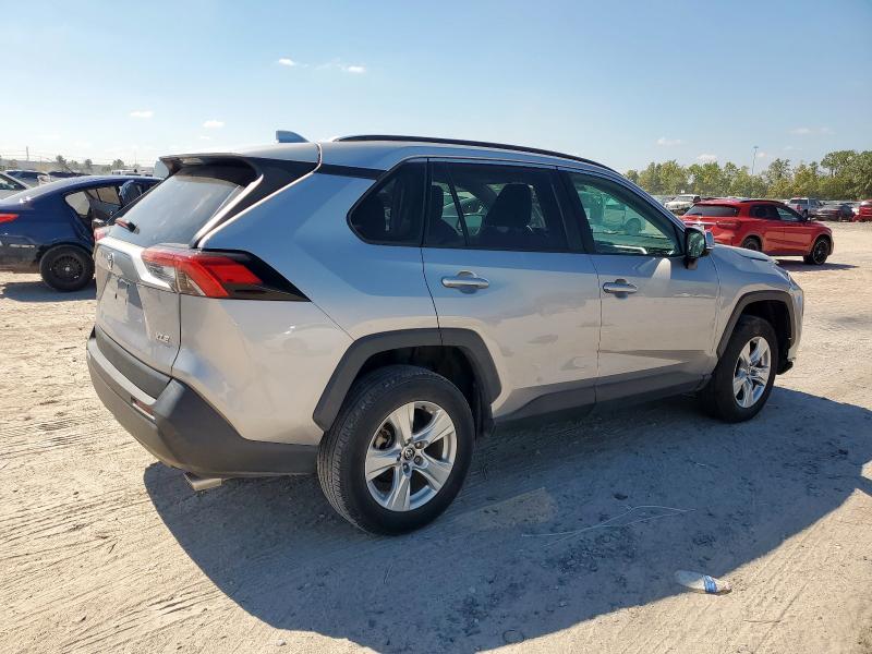 2021 TOYOTA RAV4 XLE 2T3W1RFVXMC162848