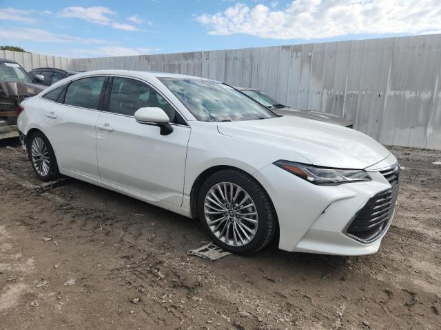2019 TOYOTA AVALON XLE #3280318971