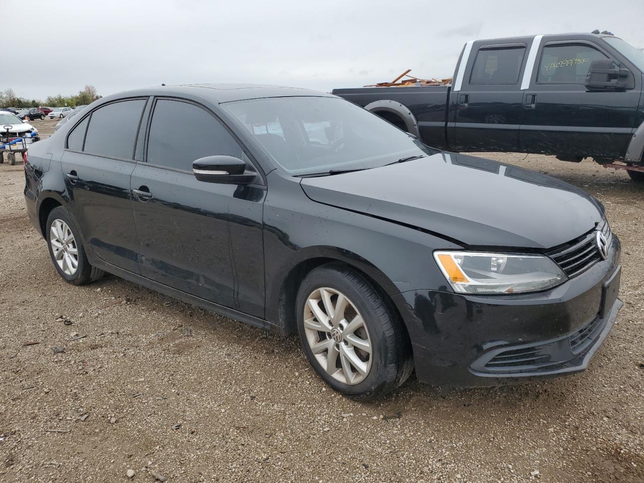 VOLKSWAGEN JETTA SE