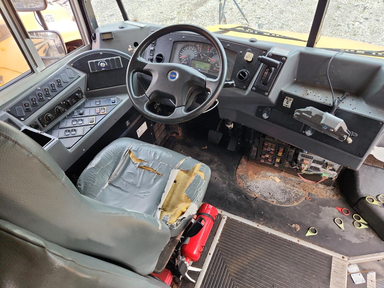 Lot #3268363261 2012 BLUE BIRD SCHOOL BUS