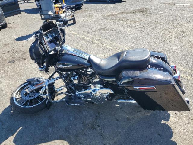 2022 HARLEY-DAVIDSON FLHX 1HD1KBC15NB672208
