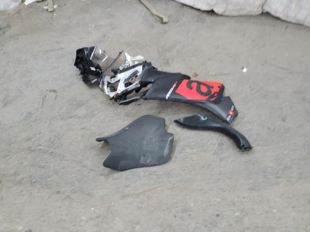 2017 APRILIA RSV4 RR #3296297409