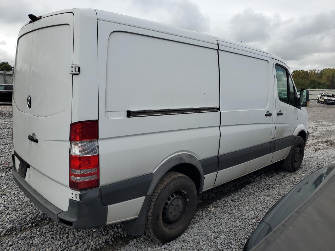 MERCEDES-BENZ SPRINTER 2500