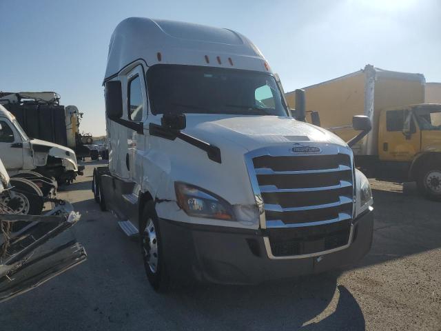 Global Auto Auctions: 2019 FREIGHTLINER CASCADIA 1