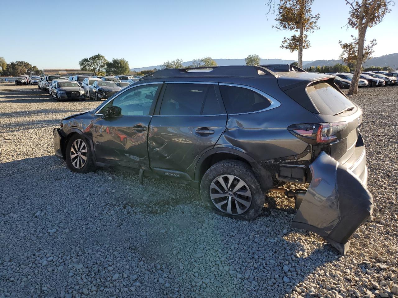 SUBARU OUTBACK PREMIUM