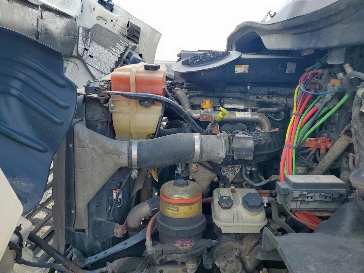 Lot #3279639914 2018 FREIGHTLINER CASCADIA 1