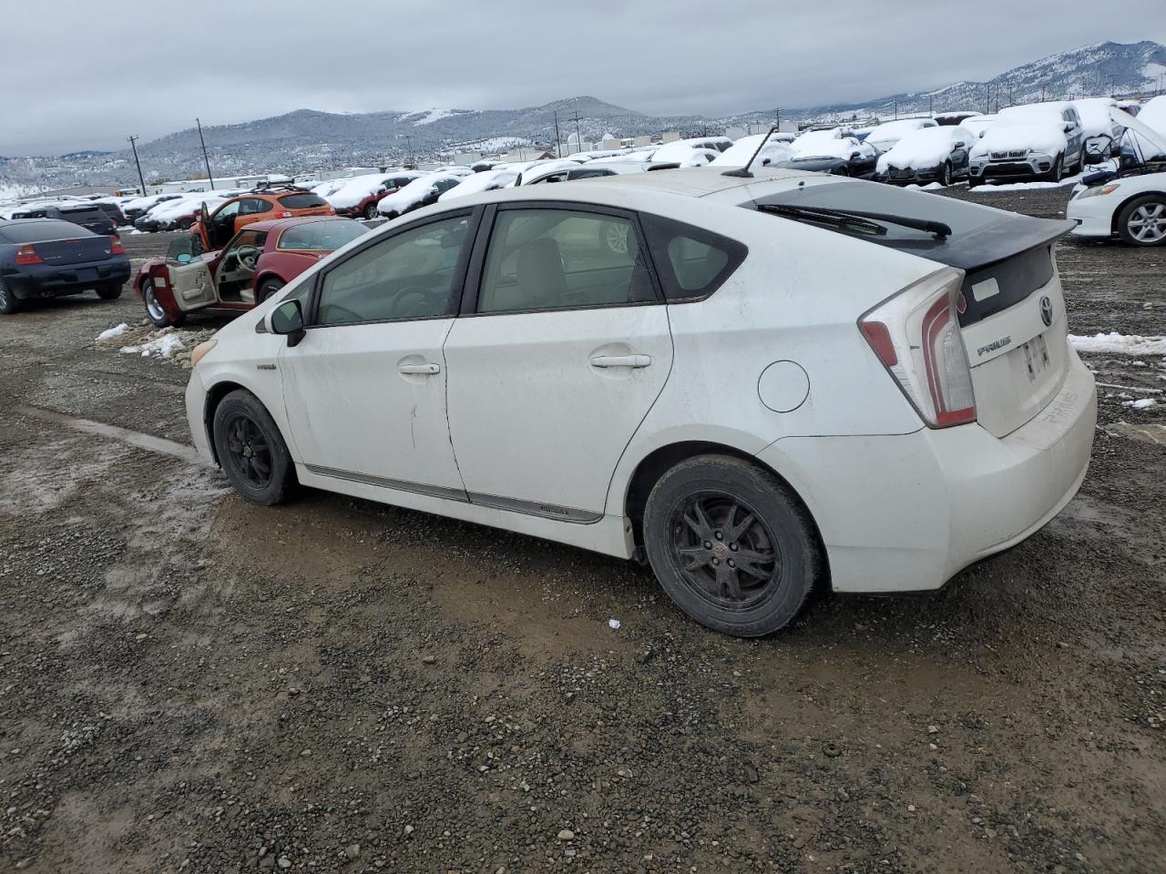 TOYOTA PRIUS