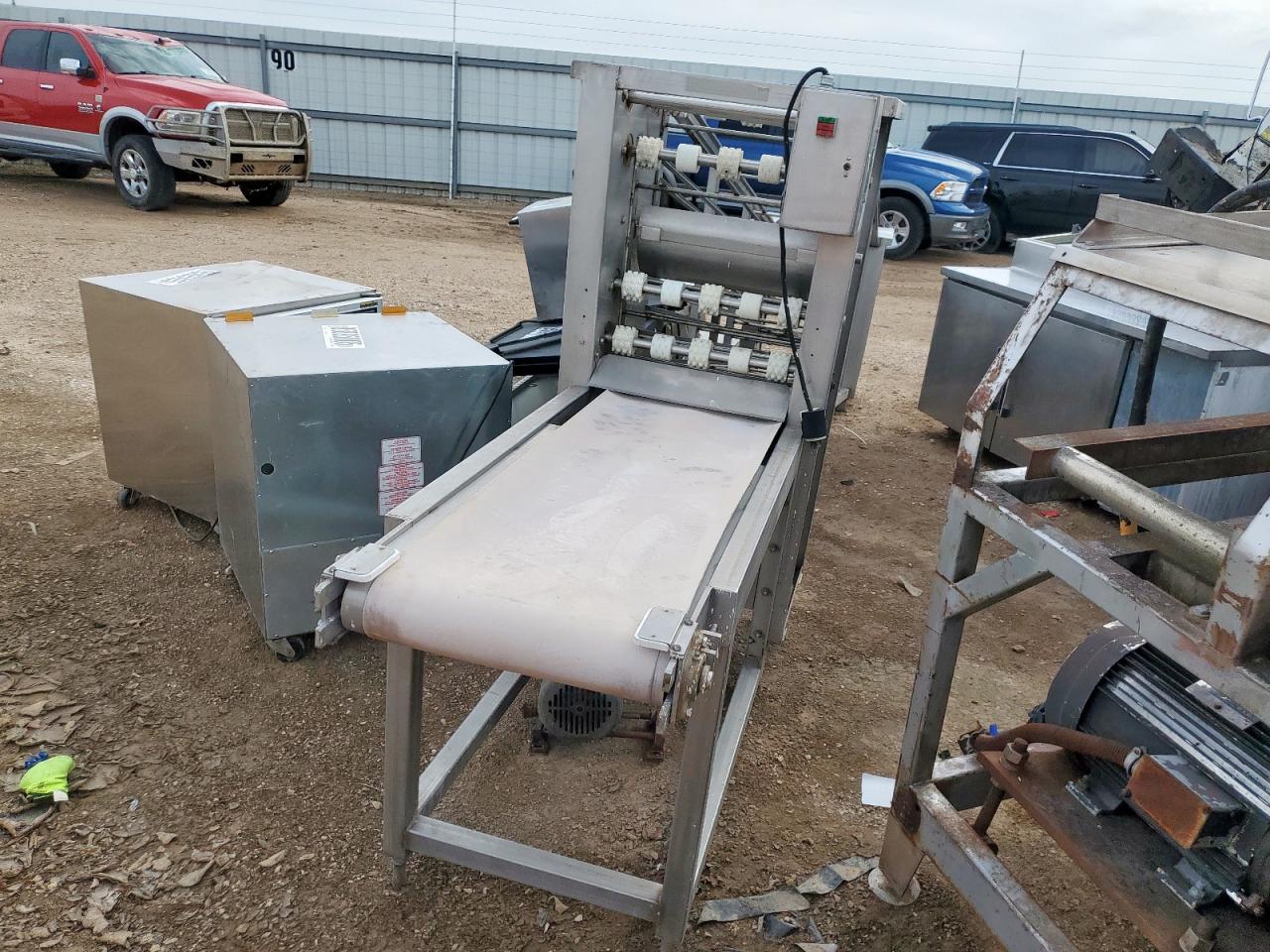 Lot #3261376502 1988 OTHER EEM CONVEYOR- MODEL CC1-1800