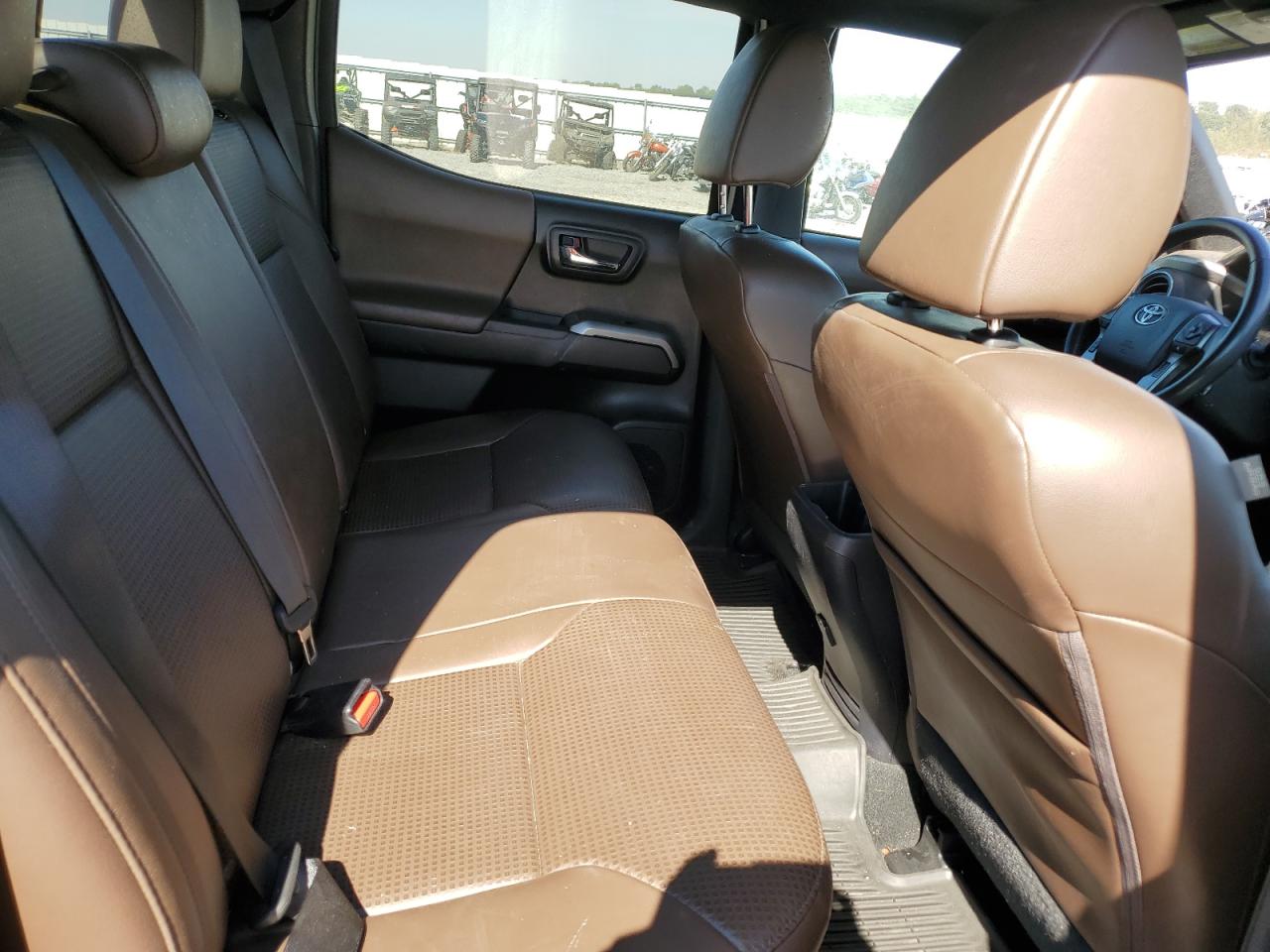 TOYOTA TACOMA DOUBLE CAB