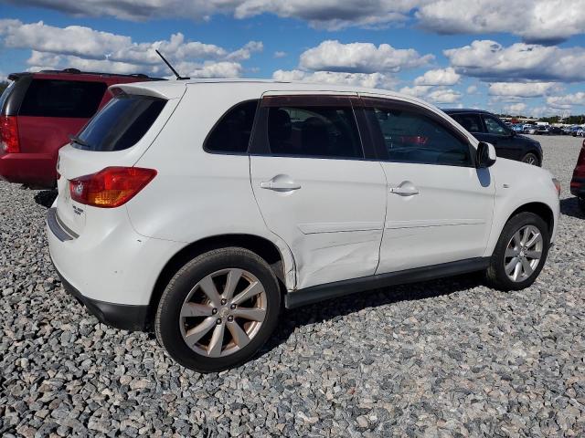 2015 MITSUBISHI OUTLANDER - Inny widok