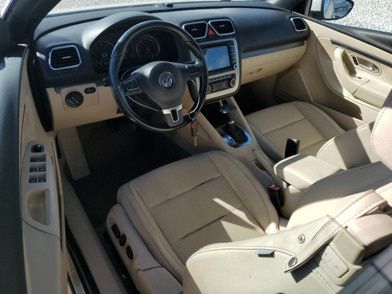 VOLKSWAGEN EOS KOMFORT