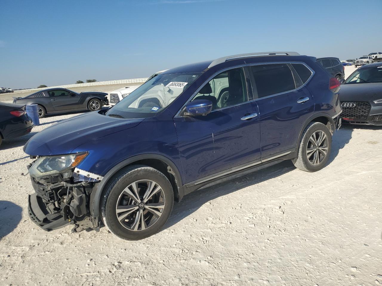 Lot #3291631287 2017 NISSAN ROGUE SV