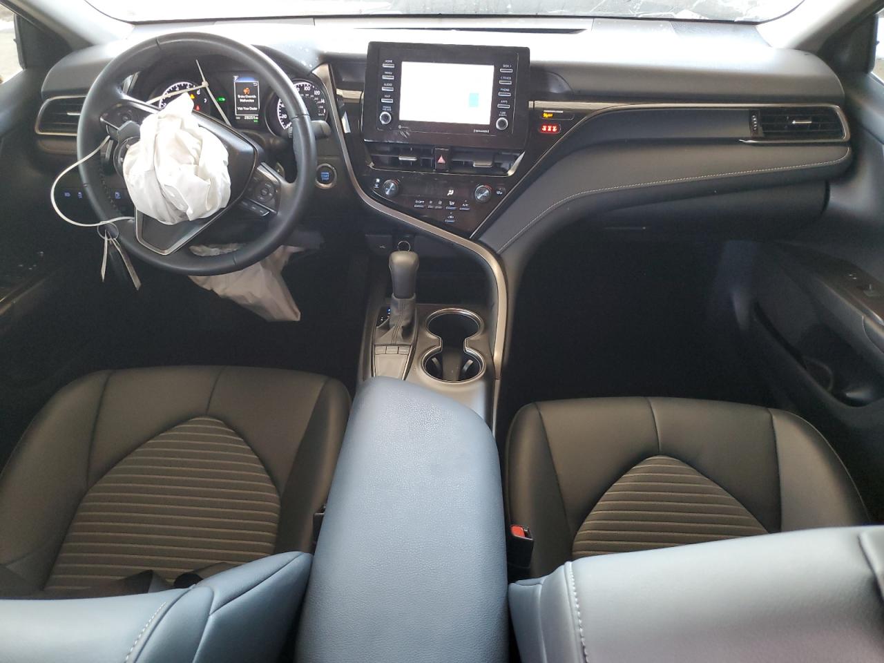 TOYOTA CAMRY SE NIGHT SHADE