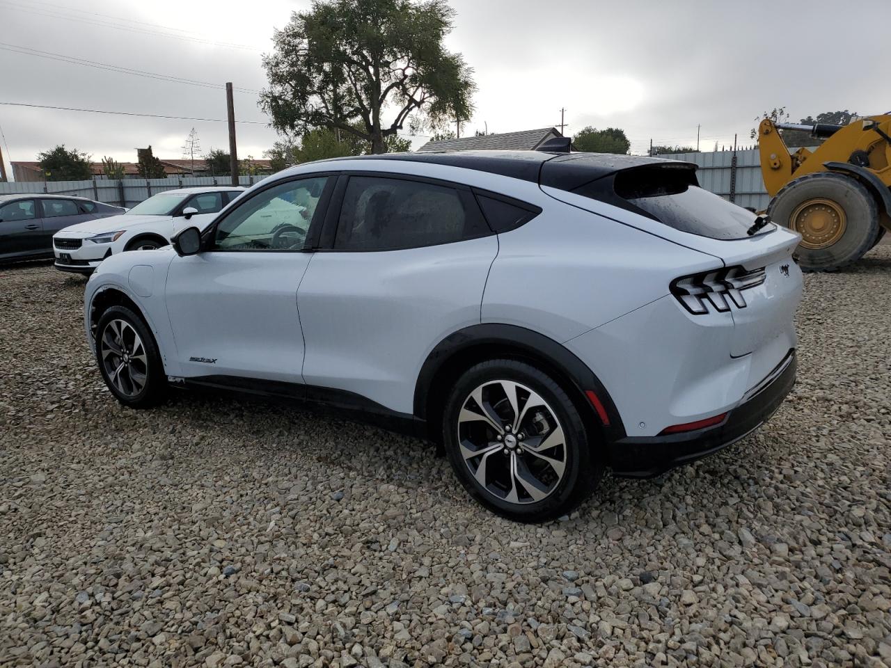 FORD MUSTANG PREMIUM