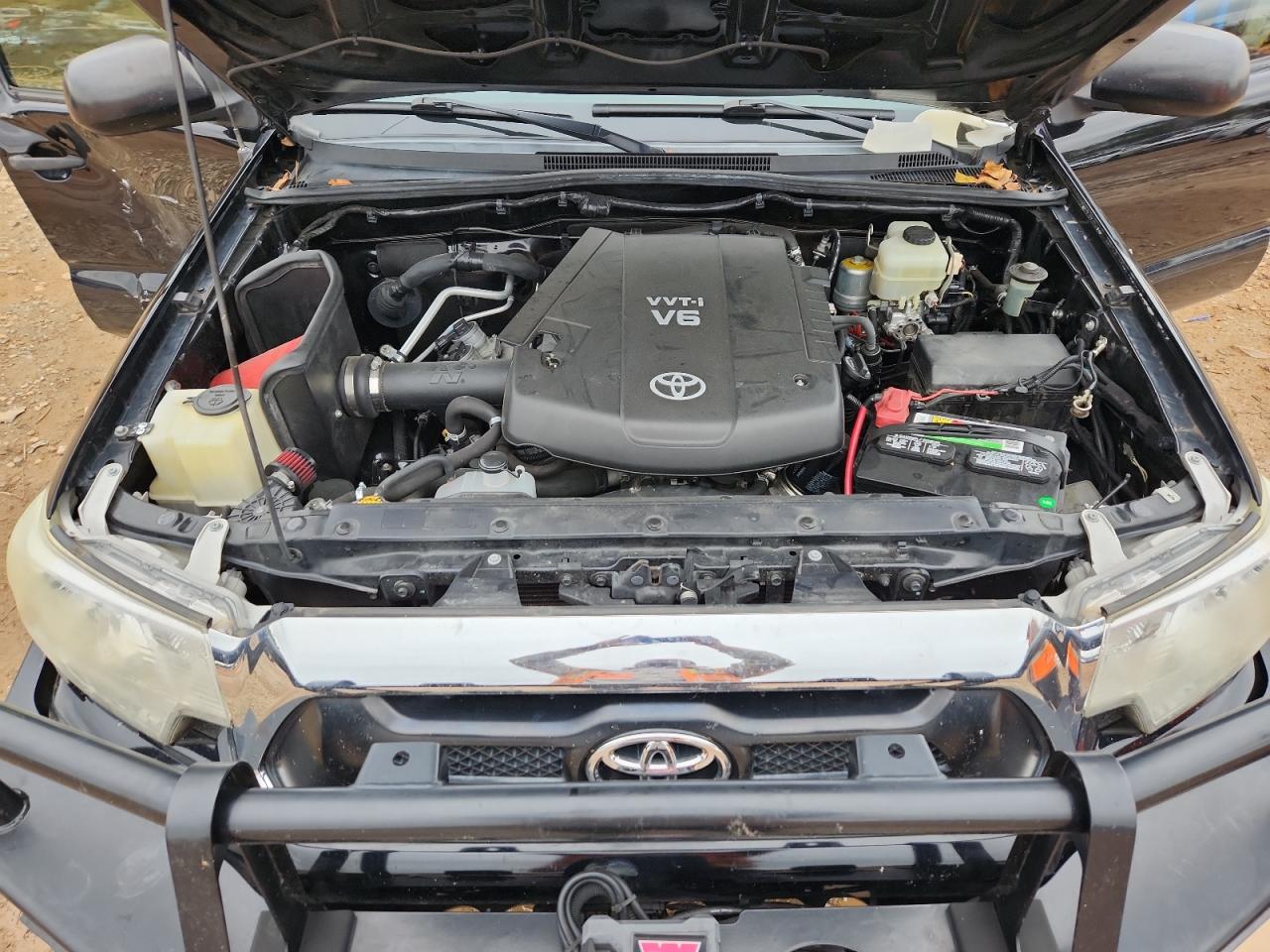 TOYOTA TACOMA DOUBLE CAB