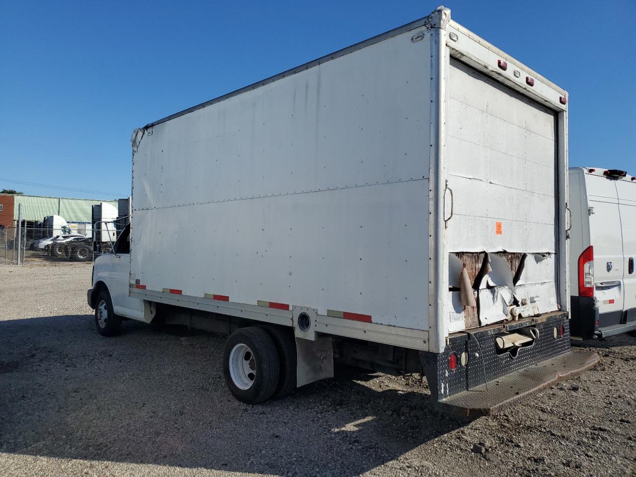 Lot #3278557940 2004 CHEVROLET EXPRESS G3