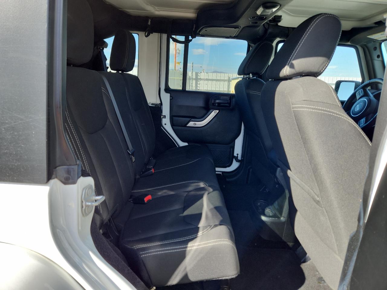 JEEP WRANGLER SAHARA