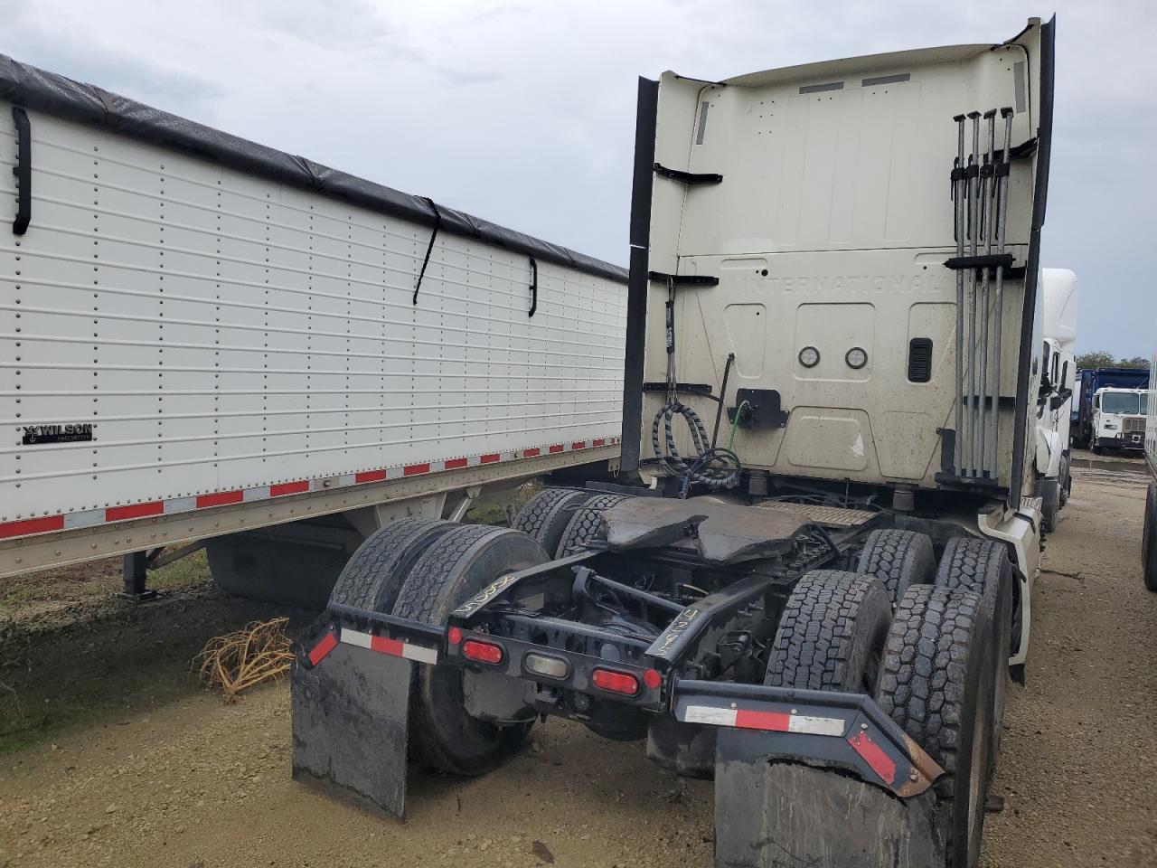 Lot #3290399760 2024 INTERNATIONAL LT625