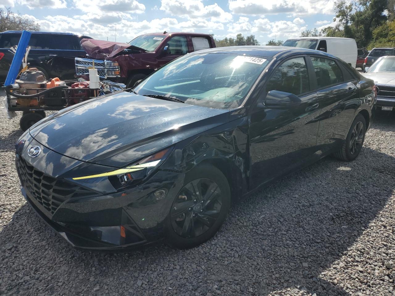 Lot #3305465122 2023 HYUNDAI ELANTRA SE