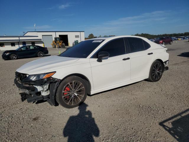 Global Auto Auctions: 2018 TOYOTA CAMRY L