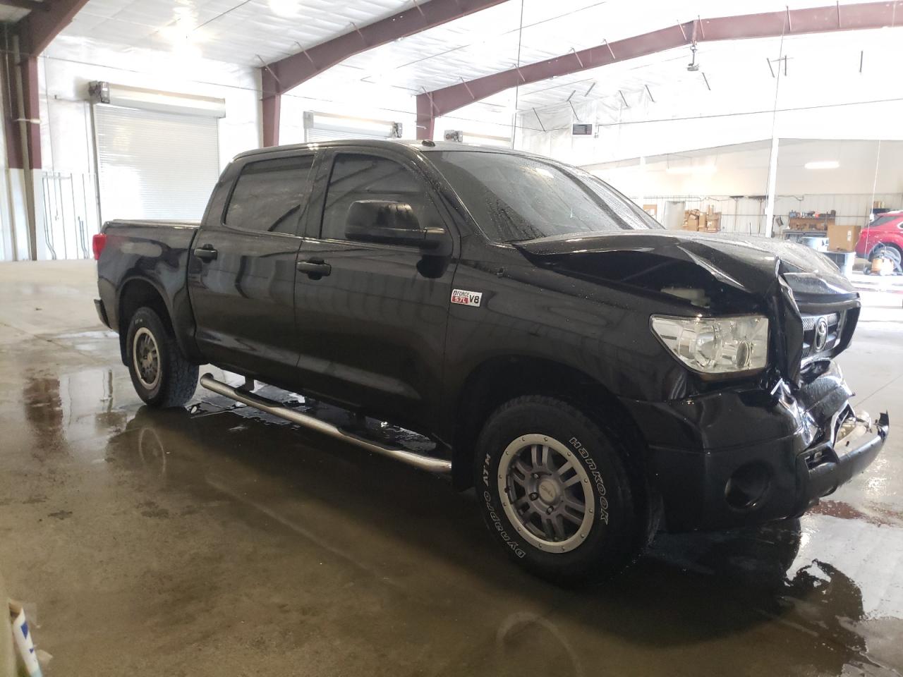 TOYOTA TUNDRA CREWMAX SR5