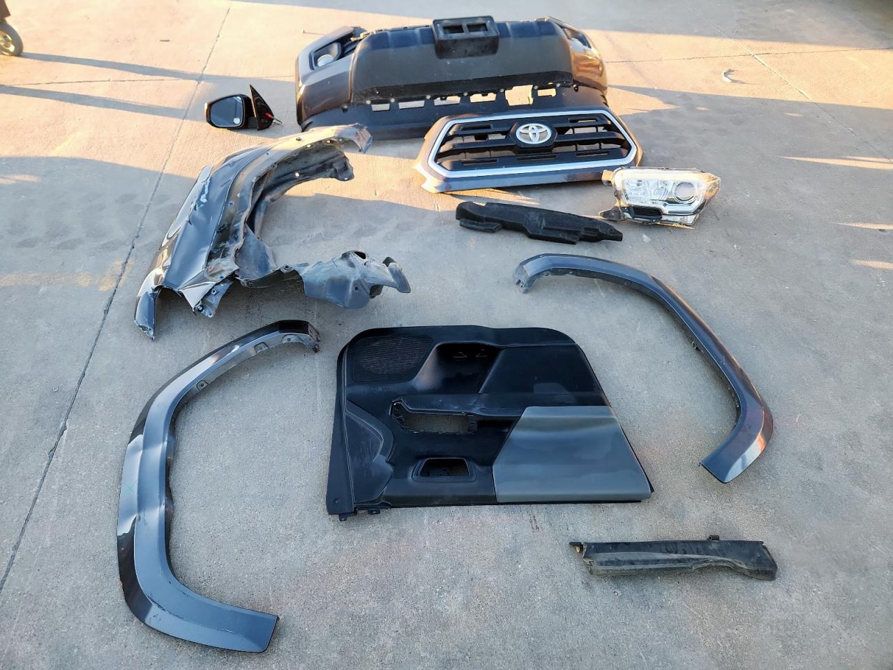 TOYOTA TACOMA DOUBLE CAB