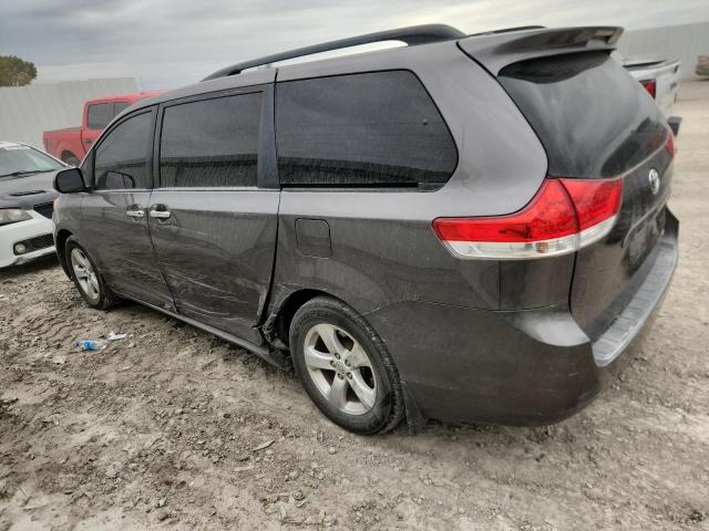 2013 TOYOTA SIENNA LE #3283820414