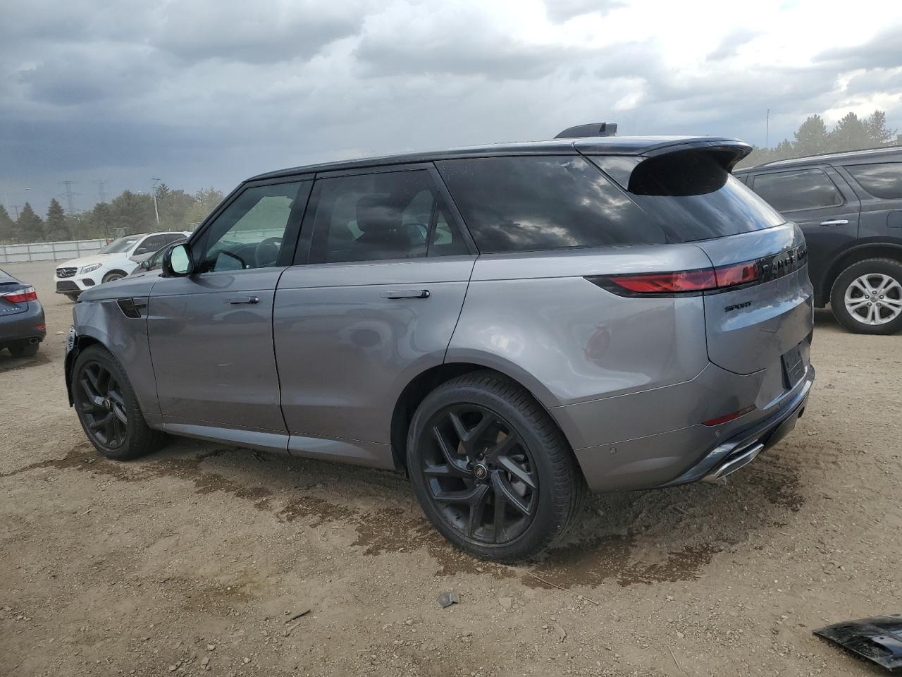 LAND ROVER RANGE ROVER DYNAMIC SE