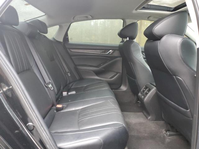 2018 HONDA ACCORD TOU - 1HGCV1F95JA803927