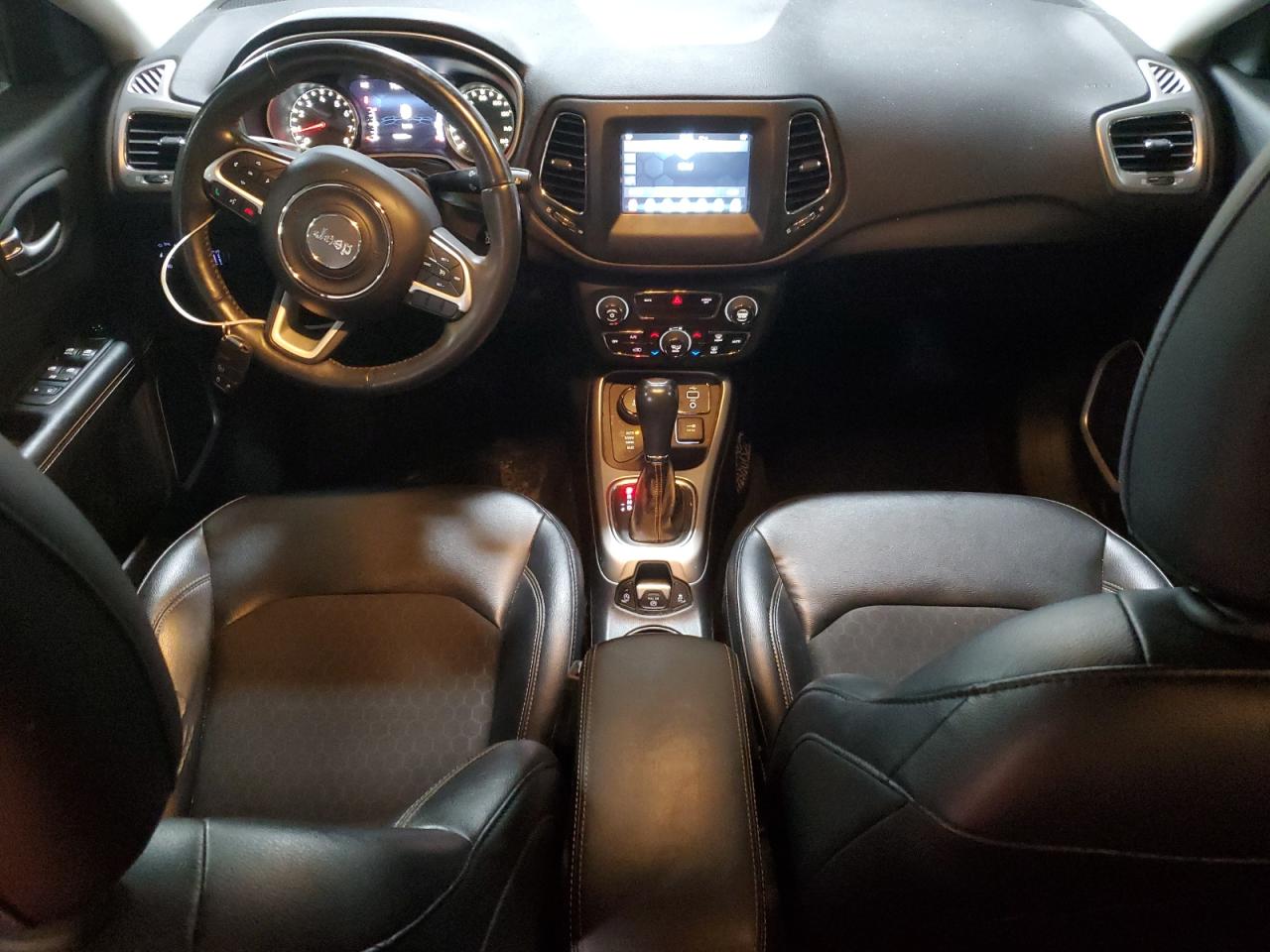 JEEP COMPASS LATITUDE