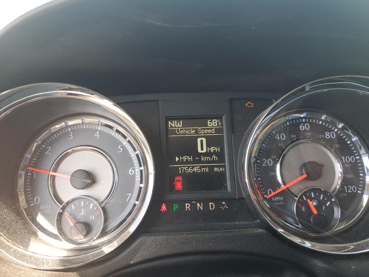 CHRYSLER TOWN & COUNTRY TOURING