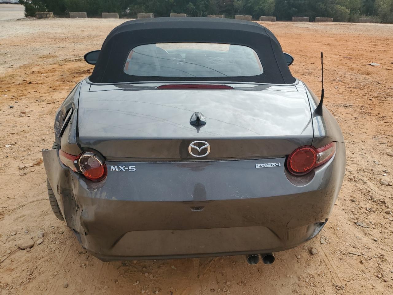 MAZDA MX-5 GRAND TOURING