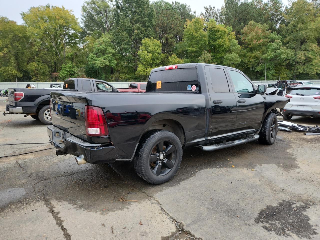 RAM 1500 ST