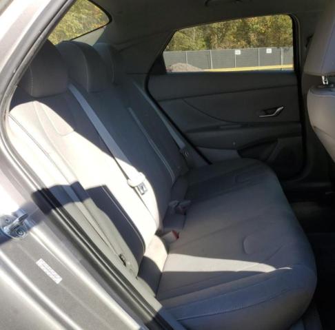 2021 HYUNDAI ELANTRA SE #3298032128