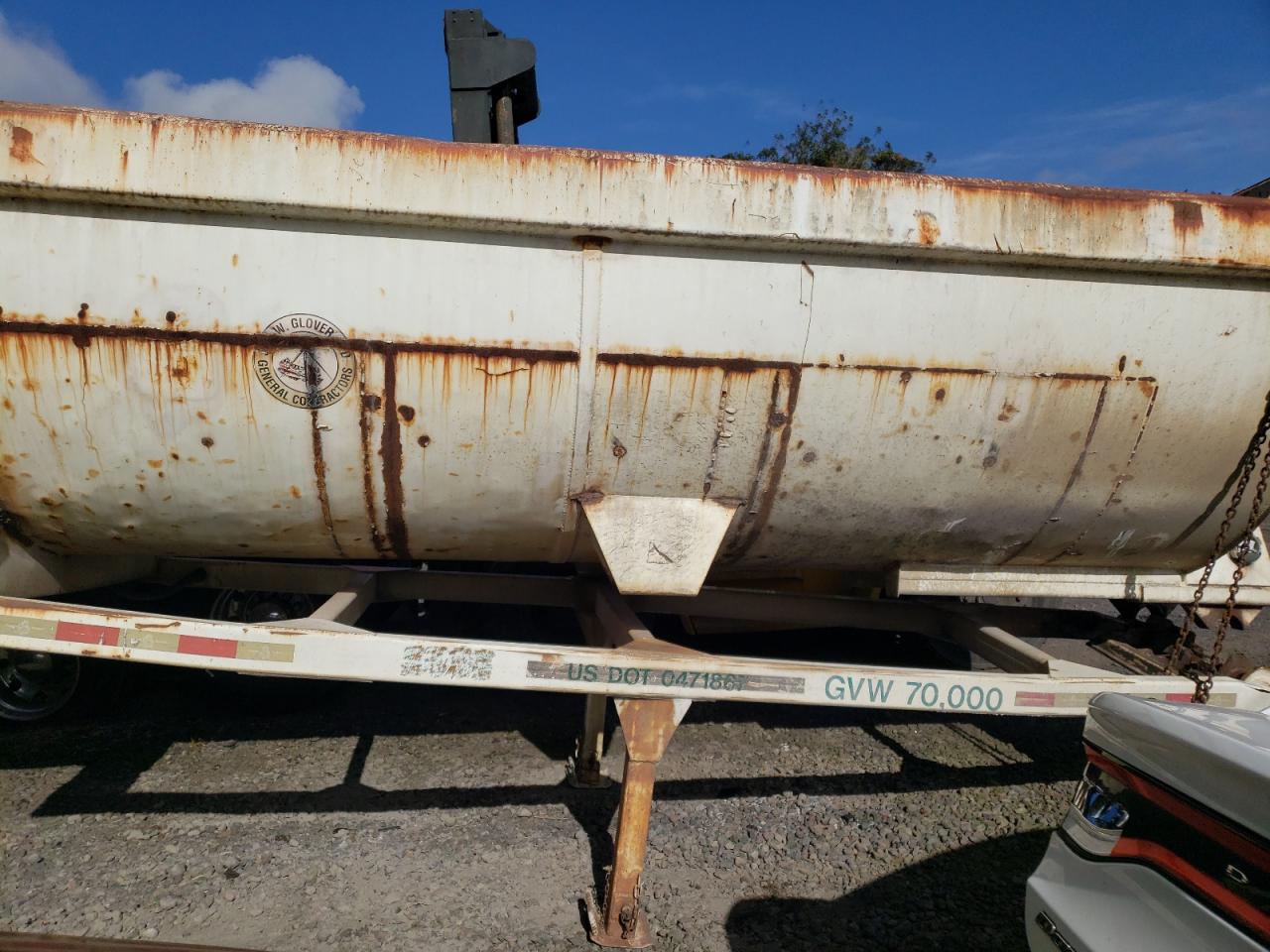 Lot #3284337018 2005 DRAG DUMP TRAIL