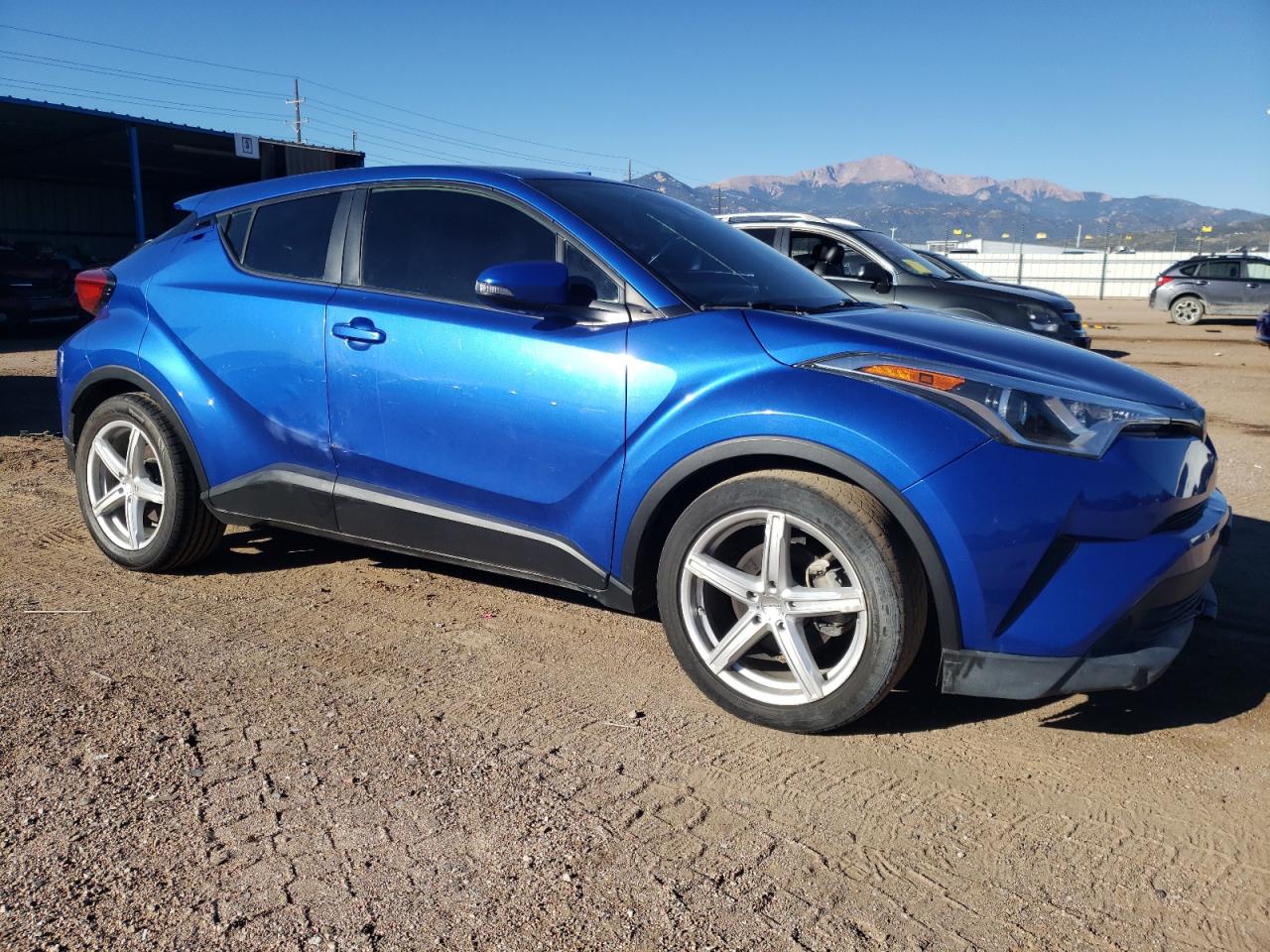 TOYOTA C-HR XLE