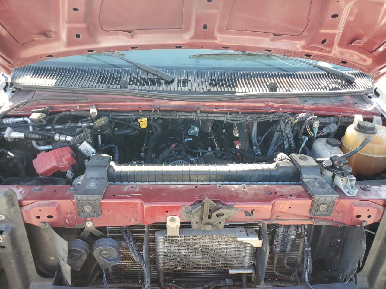 FORD ECONOLINE E450 SUPER DUTY CUTAWAY VAN