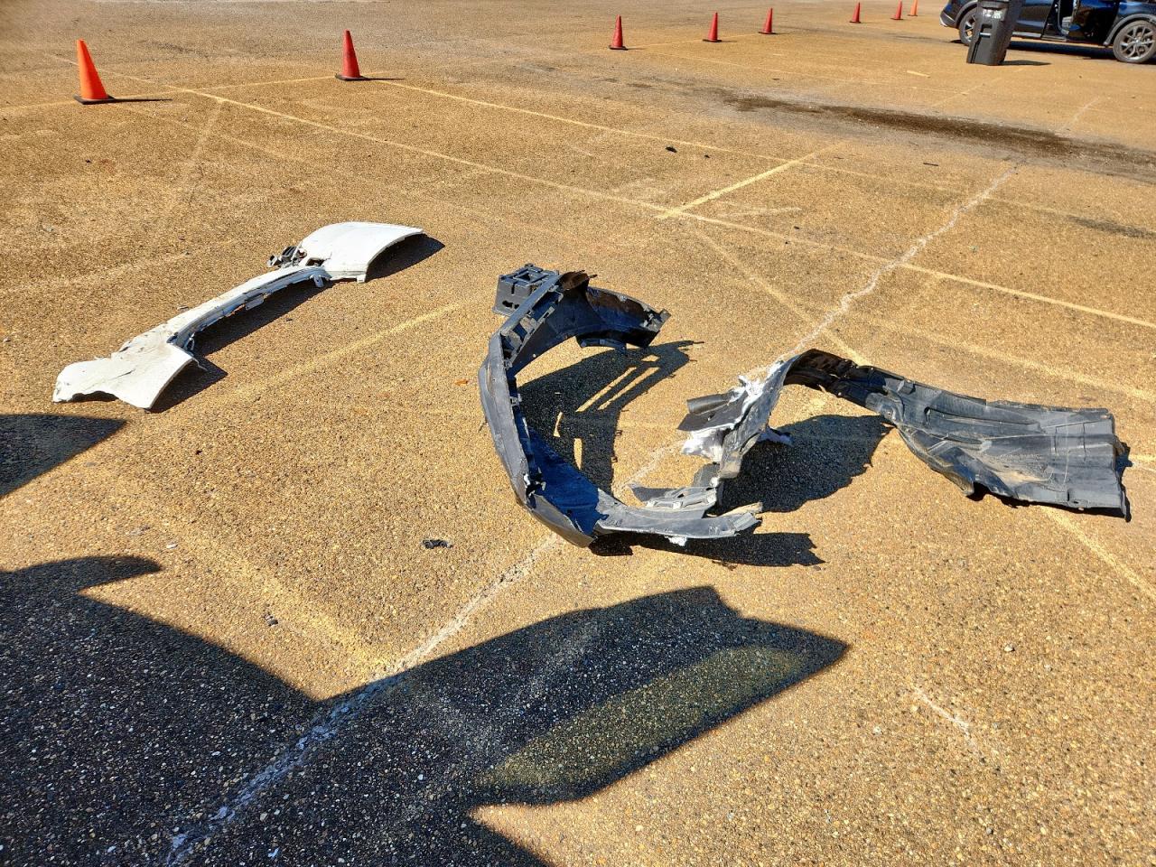 NISSAN PATHFINDER SV